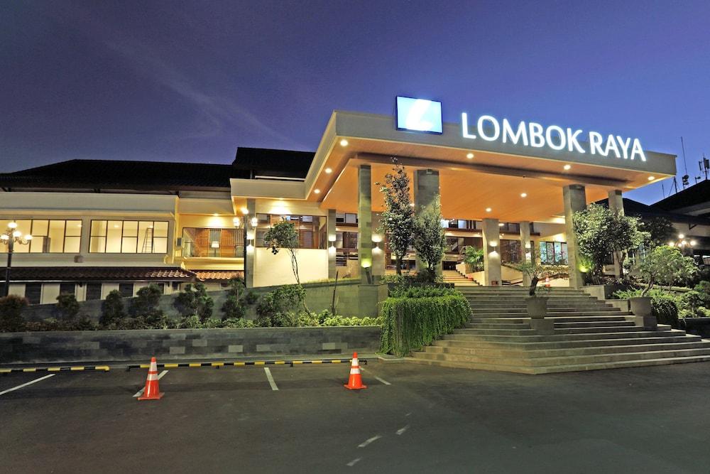 Lombok Raya Hotel Mataram Eksteriør bilde