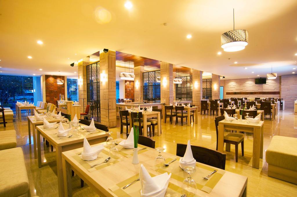 Lombok Raya Hotel Mataram Eksteriør bilde