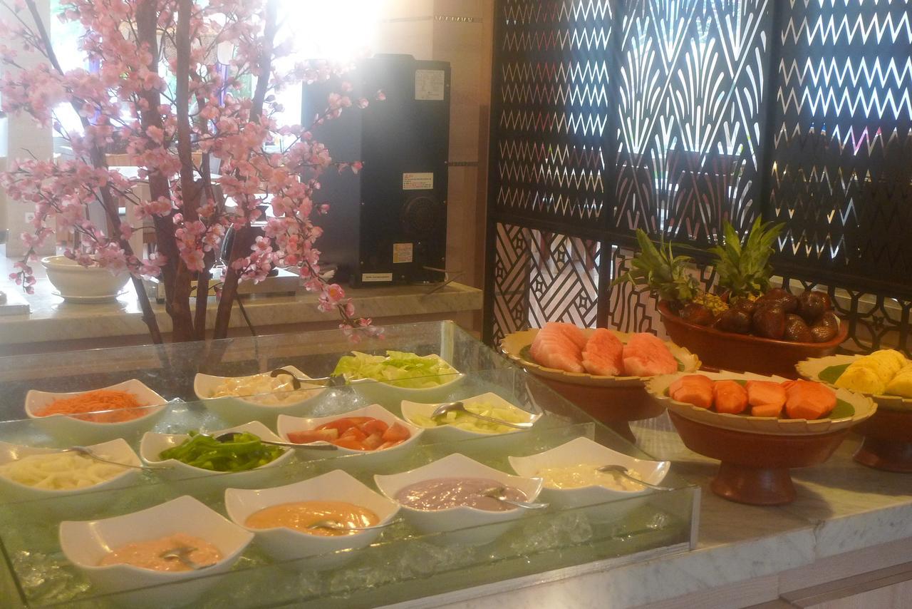 Lombok Raya Hotel Mataram Eksteriør bilde
