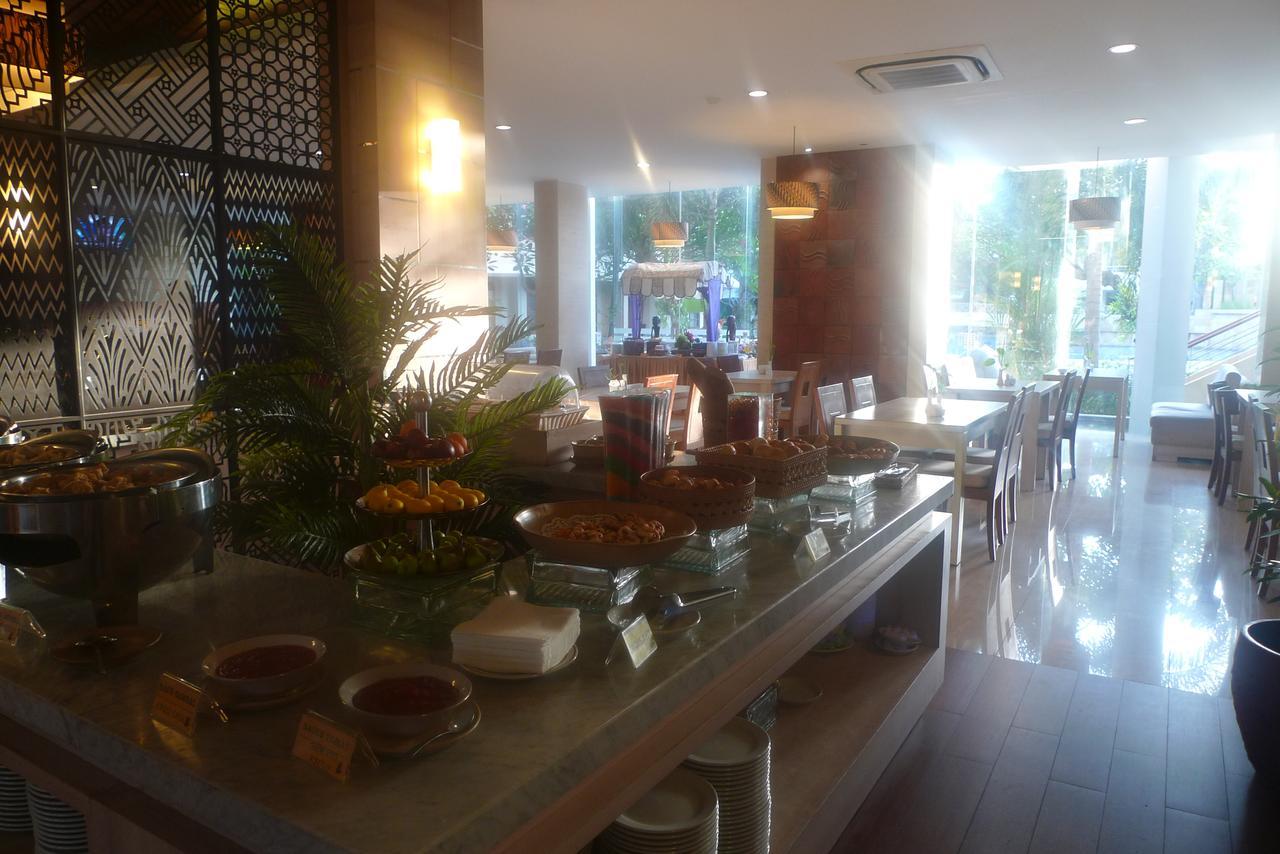 Lombok Raya Hotel Mataram Eksteriør bilde